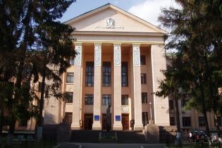 Супрун сообщила о штурме университета Богомольца сторонниками Амосовой
