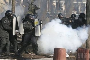 Число погибших в столкновениях в Киеве увеличилось до 9: умер еще один правоохранитель