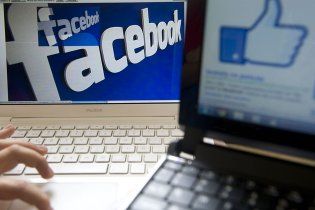 Facebook однією кнопкою підкаже назву пісні