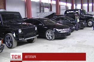 Под Киевом нашли элитный автопарк, якобы принадлежащий сыну Януковича