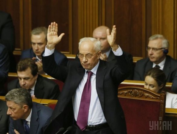 Микола Азаров