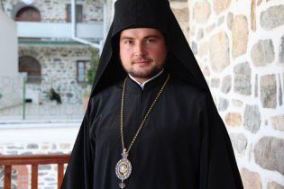 Запрещенный Синод отстранил помощника митрополита Владимира