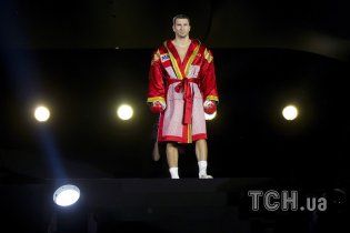 Кличко не будет менять "перцев" на украинскую песню в бою с Поветкиным