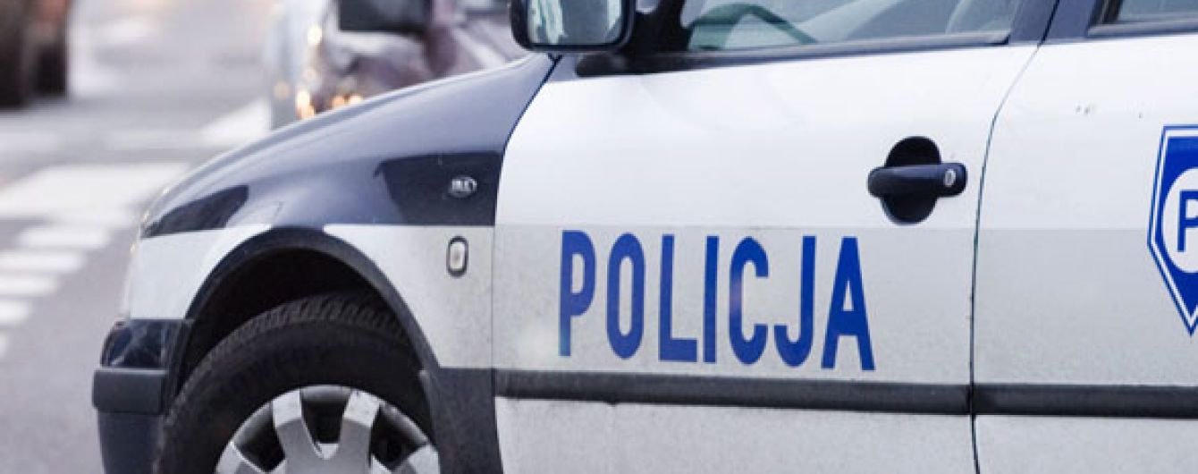 У Польщі можуть відправити за ґрати дівчину через "й*бану прибиральницю" на адресу українки