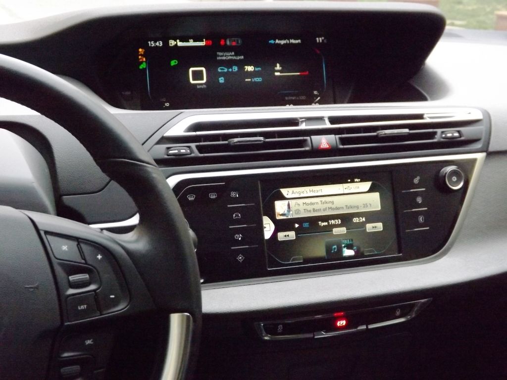 Citroen C4 Picasso_29