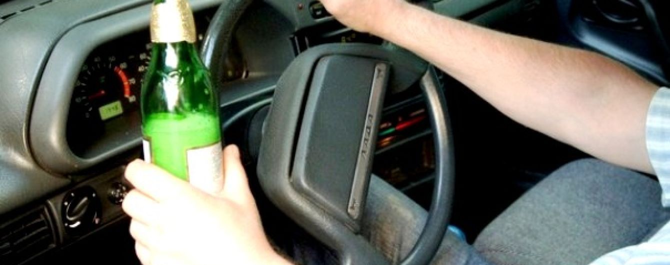 В Украине с начала года зафиксировано более 30 тысяч пьяных за рулем
