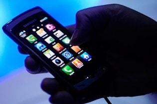 Небезпечний SMS-вірус почав масово атакувати телефони українців