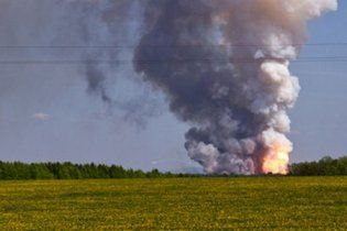 Под костром взорвался снаряд ВОВ: один погиб, четырем оторвало конечности