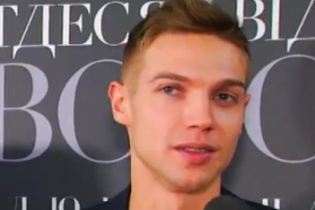 Від вантажника до секс-символу: Зірка серіалу "Школа" розповів, чим доводилося заробляти на життя