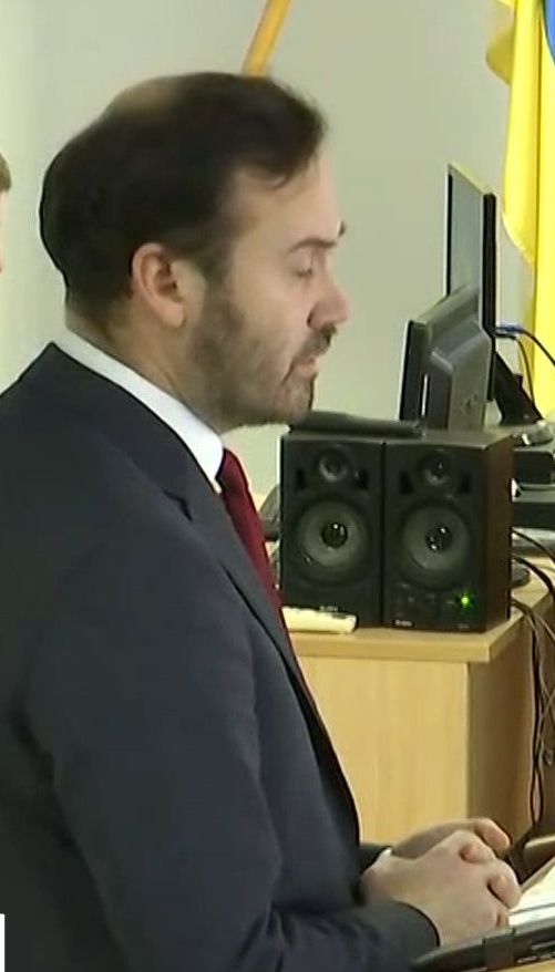 Екс-депутат російської Держдуми свідчить у суді щодо державної зради Януковича