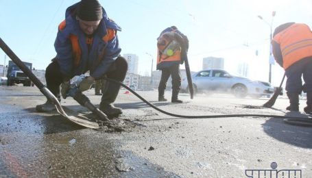 Украинские дороги в 2018 году будут делать из бетона китайские и европейские фирмы
