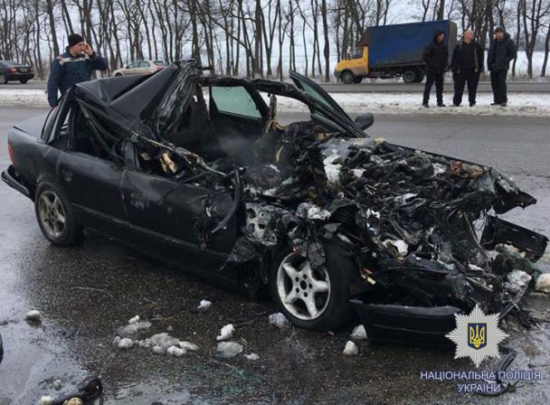 В Харьковской области в трагедии разбились 4 человека В Харьковской области в трагедии разбились 4 человека
