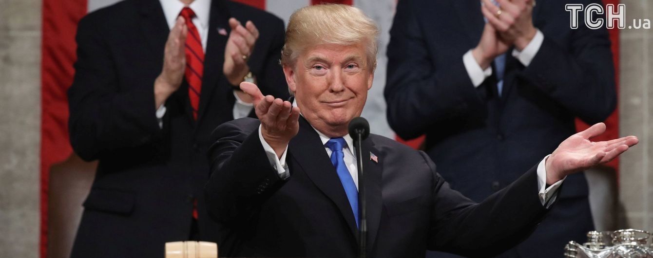 Трамп продлил на год антироссийские санкции, введенные из-за агрессии Москвы против Украины