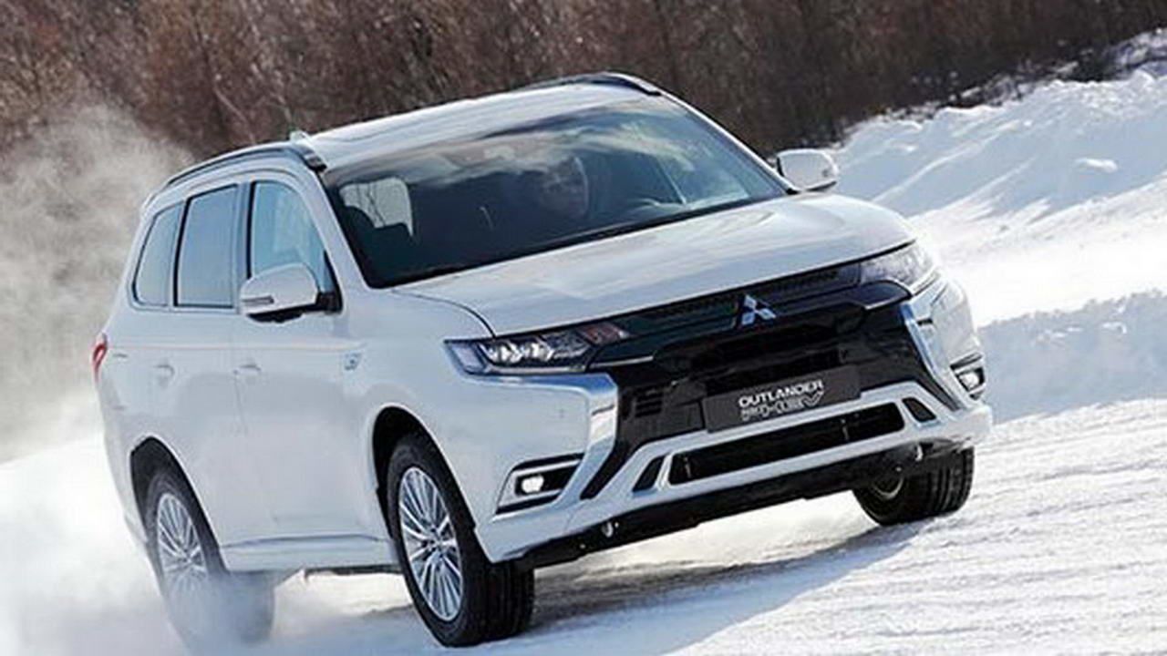 Mitsubishi Outlander PHEV 2019_3