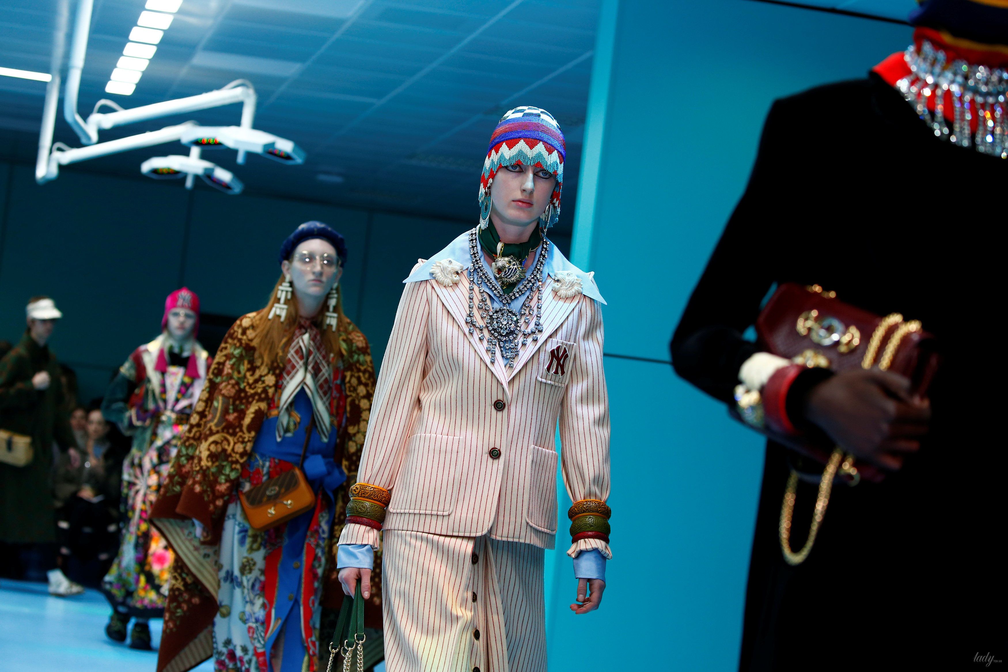 Показ коллекции бренда Gucci в Милане_27