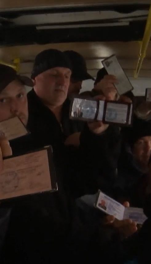 В Черновцах ветераны АТО проучили хамоватого водителя