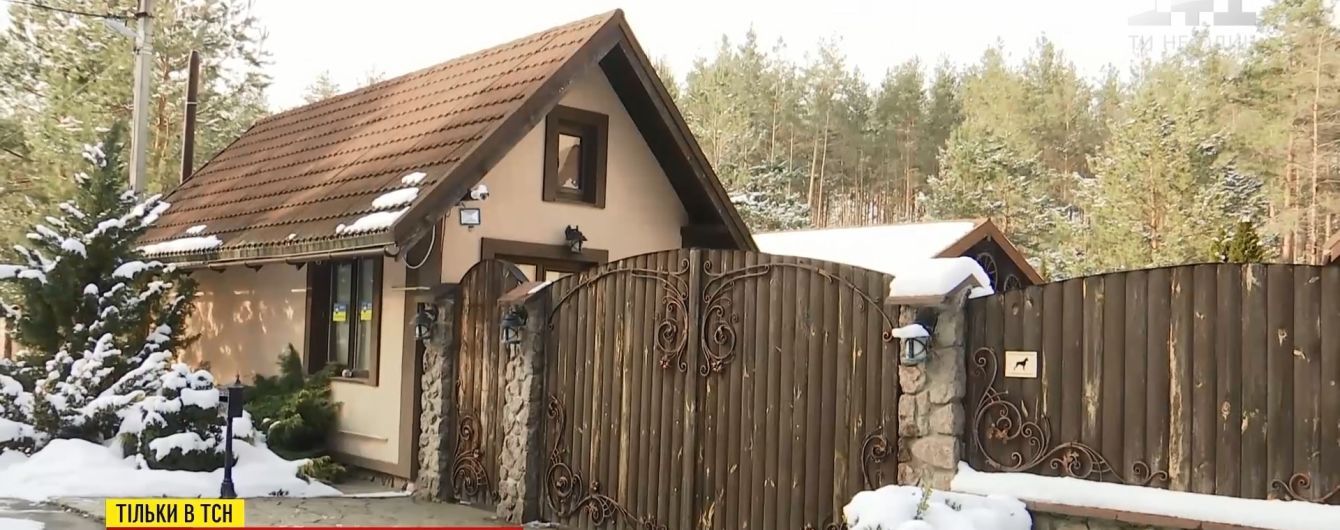 Арестованные, но ухоженные: под Киевом ждут решения своей судьбы имения Арбузова, Захарченко и Лебедева
