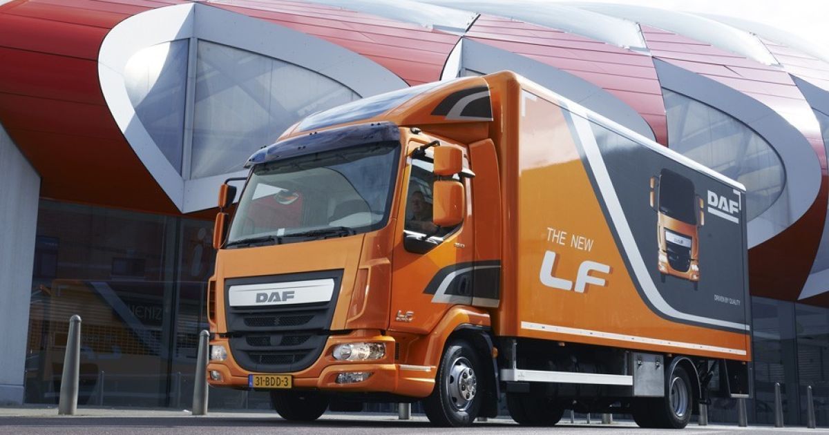 В Великобритании компания DAF Trucks получила три престижные награды