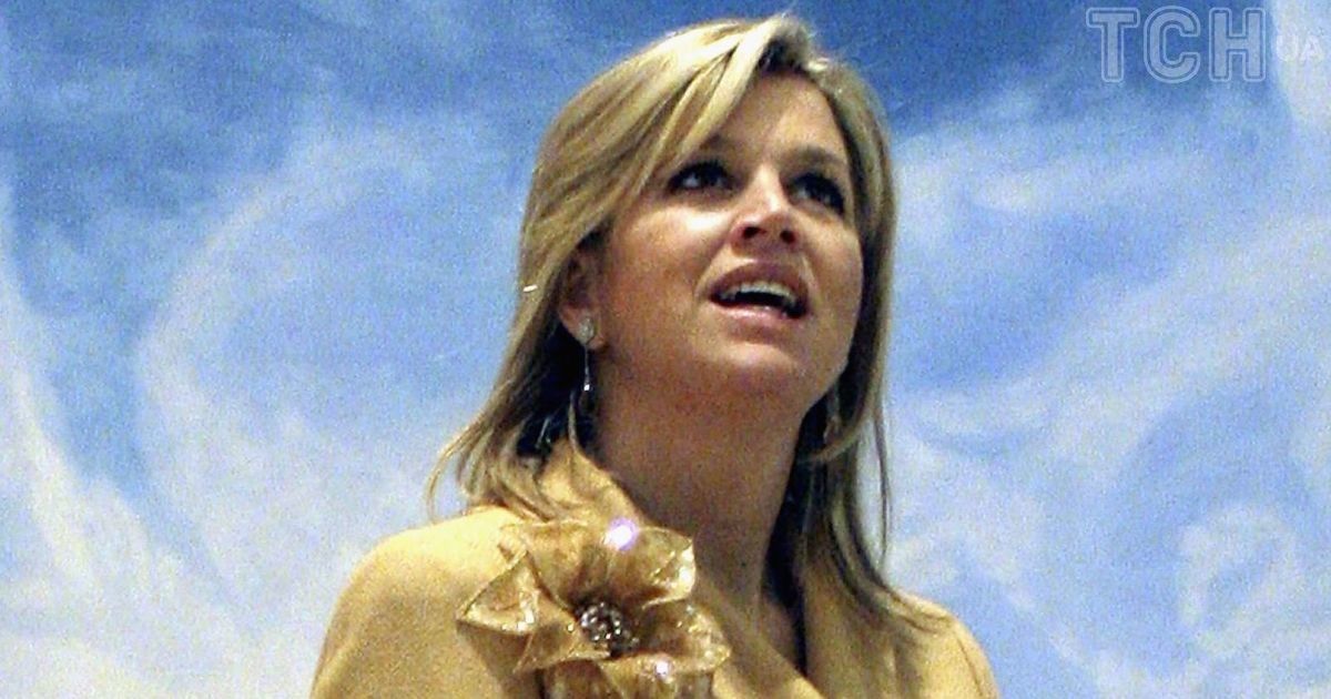 Королева Максима під час другої вагітності 2005 року