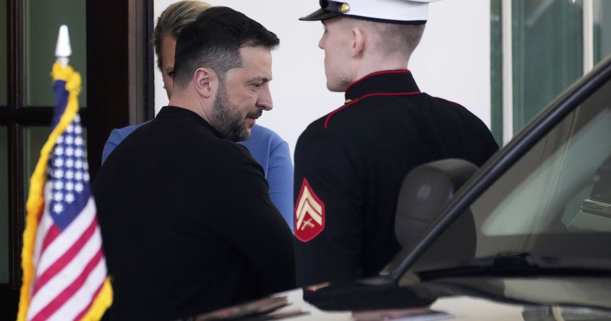 Президент України Володимир Зеленський покидає Білий дім