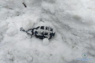 У Києві затримали чоловіка, який напідпитку "замінував" завод на Оболоні