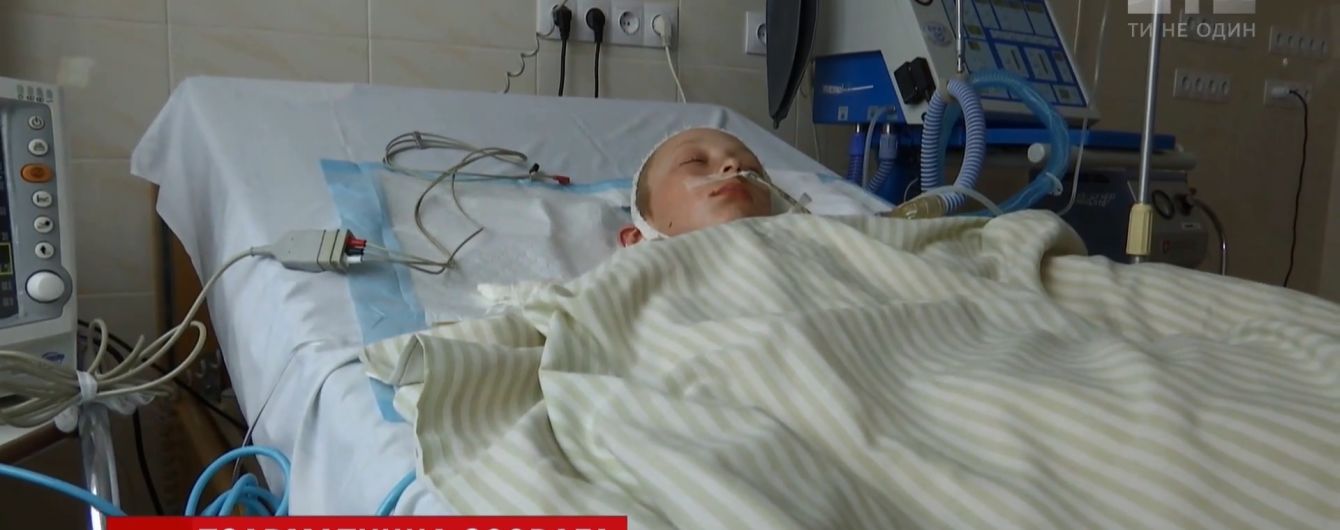 Родители не заметили открытой черепно-мозговой травмы 11-летнего ребенка после забав на горке