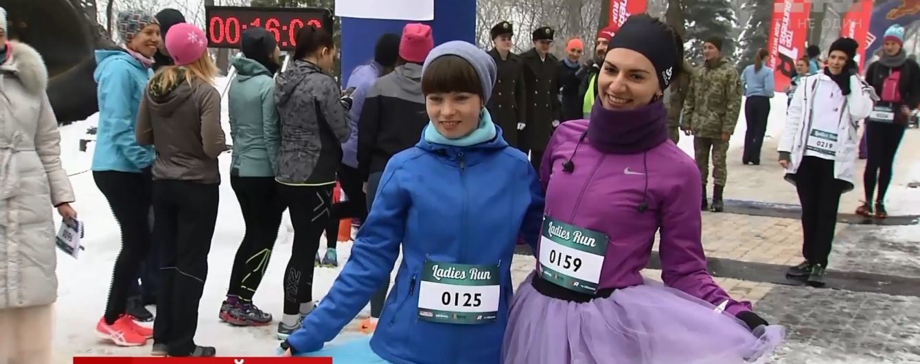 В "женском" забеге в Мариинском парке Киева победил мужчина