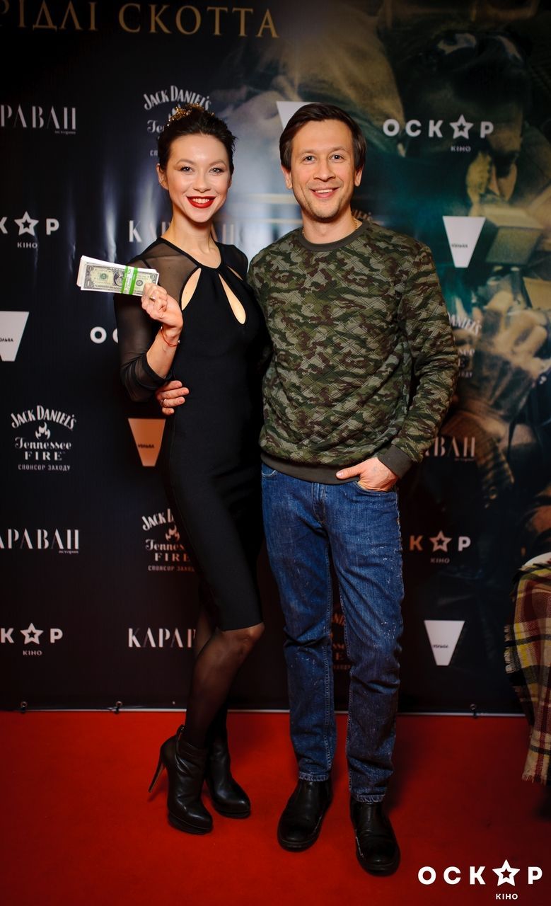 Звезды на премьере фильма "Все деньги мира"_11