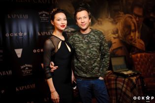 Стройная Полина Логунова в обтягивающем платье пришла на премьеру фильма