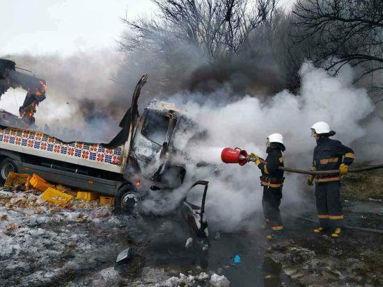 В смертельній аварії на Дніпропетровщині з 4 загиблими звинувачують таксиста