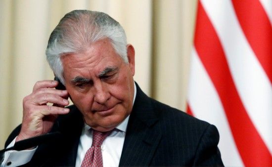Держсекретар США дізнався про своє звільнення із твіта Трампа – ЗМІ