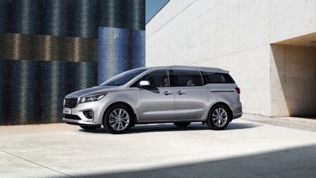 Kia carnival спб