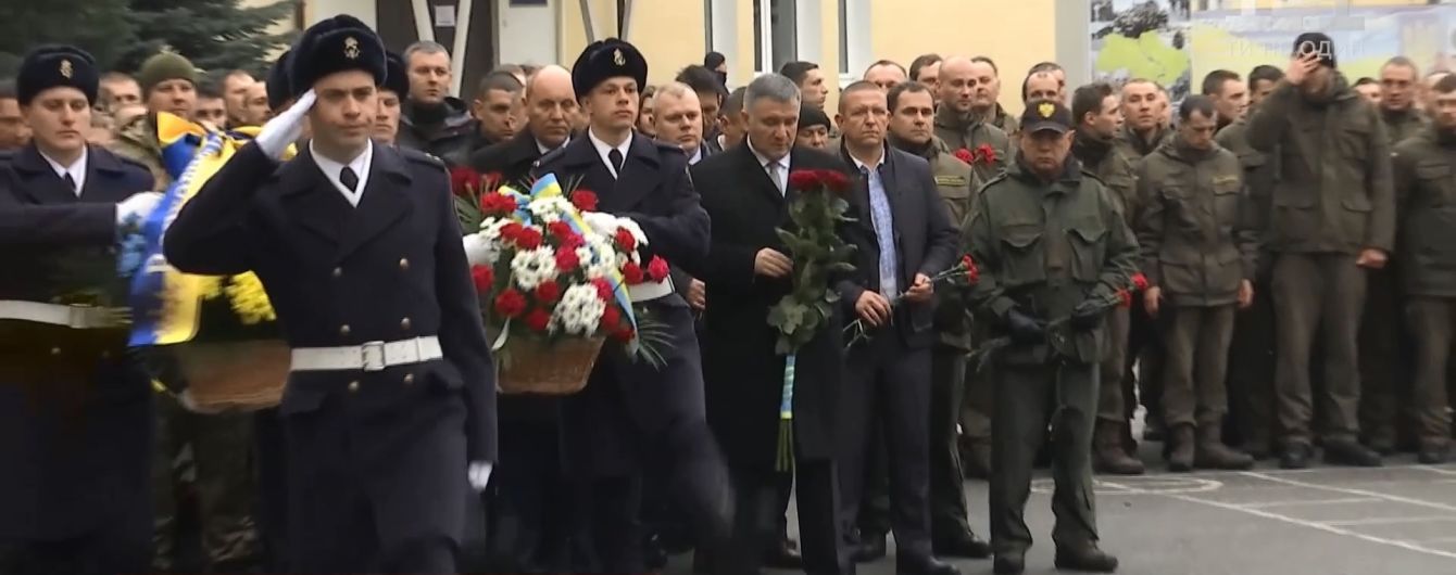 Парубій і Аваков у День добровольця завітали на базу батальйона Кульчицького