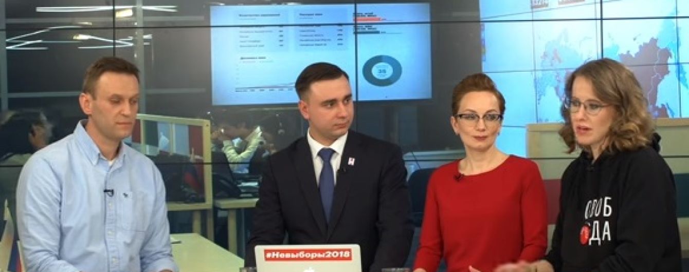 "Всі твої справи огидні і лицемірні": Навальний і Собчак погризлися у прямому ефірі
