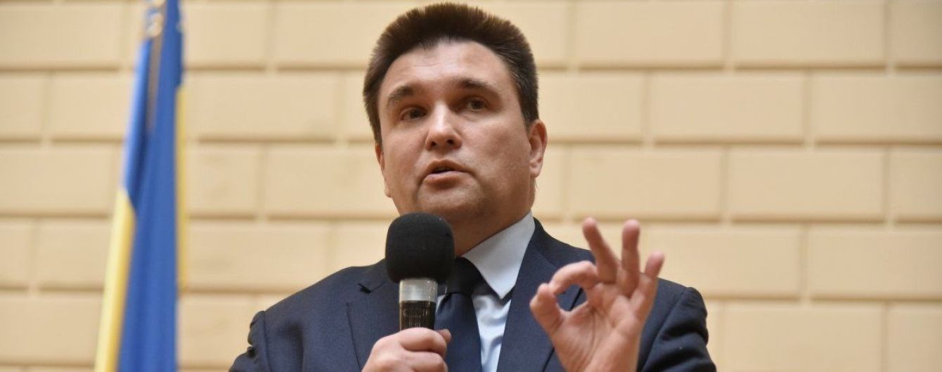 Климкин рассказал, что Порошенко согласует с Меркель детали возможного появления миротворцев ООН на Донбассе