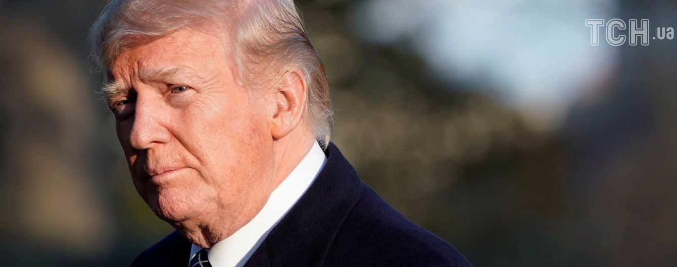 Лжец и вор: Трамп обрушился с обвинениями на экс-заместителя бывшего директора ФБР
