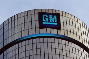 В General Motors возмутились публикацией квартального отчета продаж Tesla