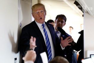 Всі варіанти представлені на столі: Трамп розглядає можливості для реакції на хіматаку в Сирії