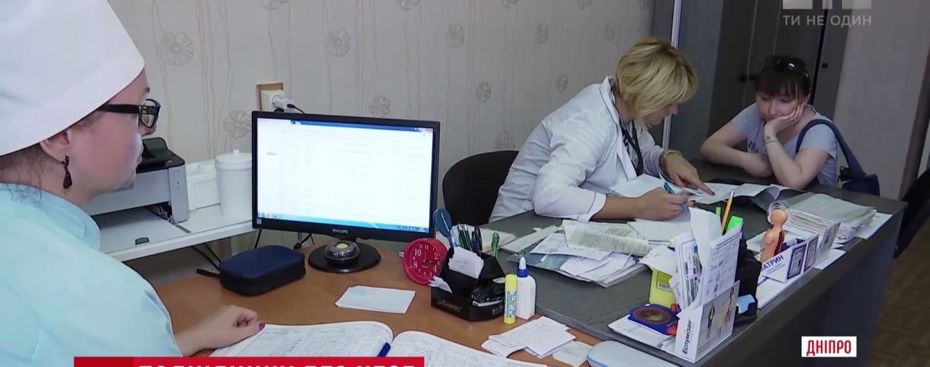 Первые результаты "Поликлиники без очередей": запись к врачу через смартфон понравилась молодежи
