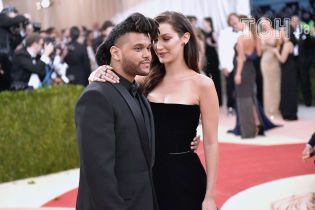Беллу Хадід та її екс-бойфренда The Weeknd заскочили за поцілунками – ЗМІ