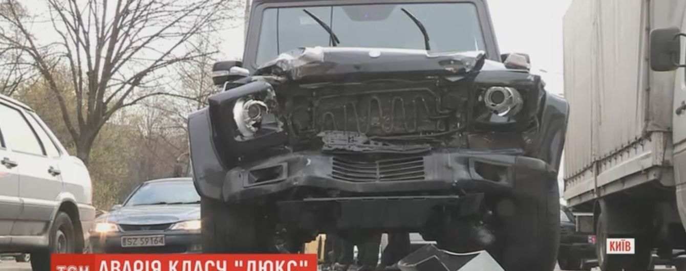П’яному автомийнику за розбите авто Медведчука загрожує до 15 років в’язниці