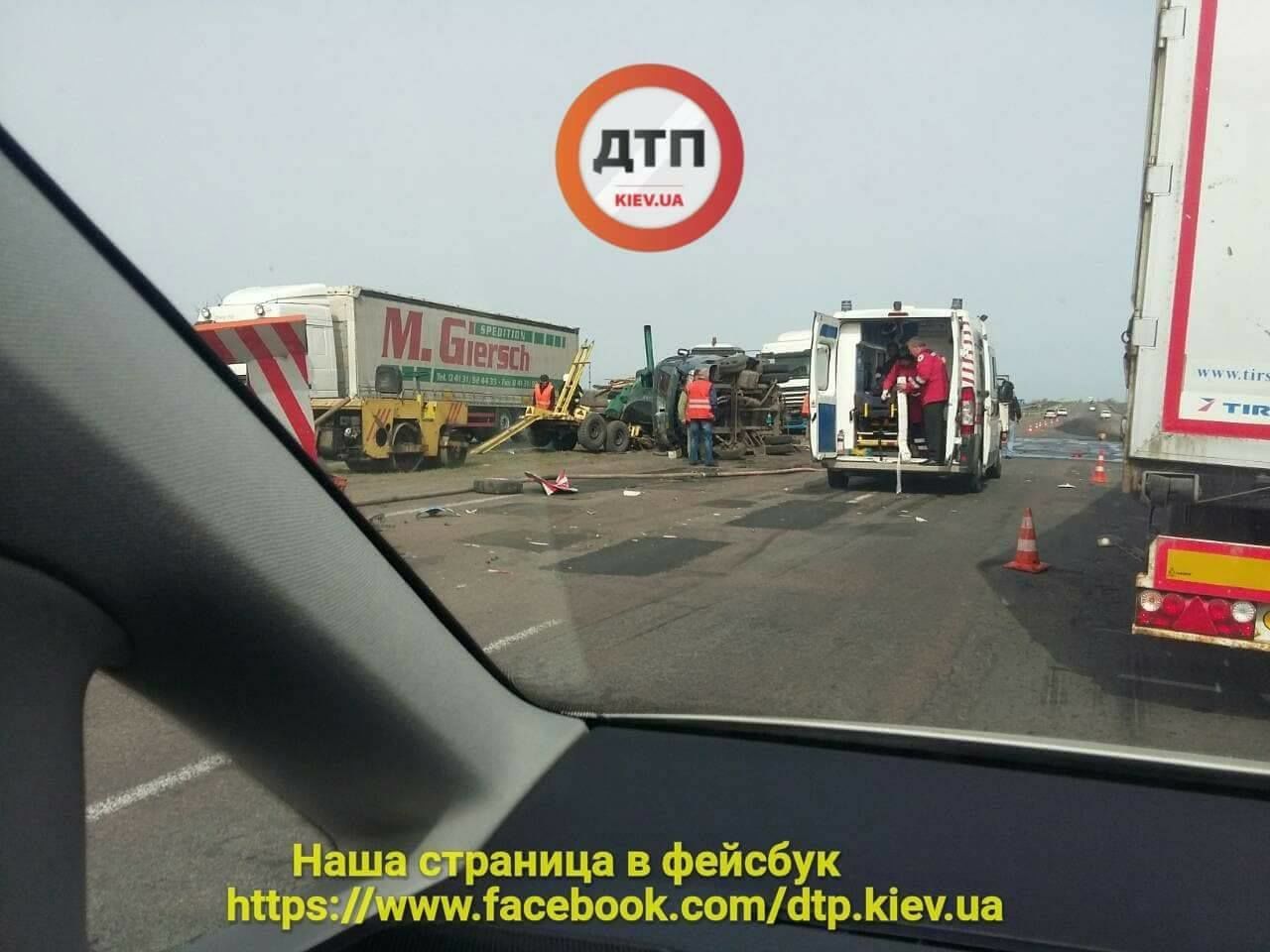 Аварія на Одеській трасі