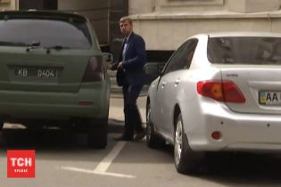 Гаврилюк объяснил, почему пользуется волонтерским авто: "Сейчас оно никому не нужно"