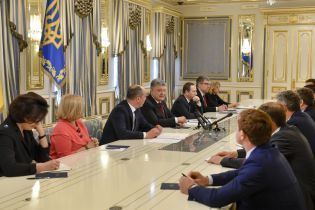 Порошенко розповів, коли може об'єднатися церква в Україні