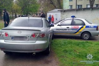 В Запорожье пьяный водитель на пешеходном переходе наехал на людей и устроил гонки с полицией