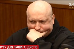 Турчинов анонсував глобальну систему блокування російського телесигналу в Україні