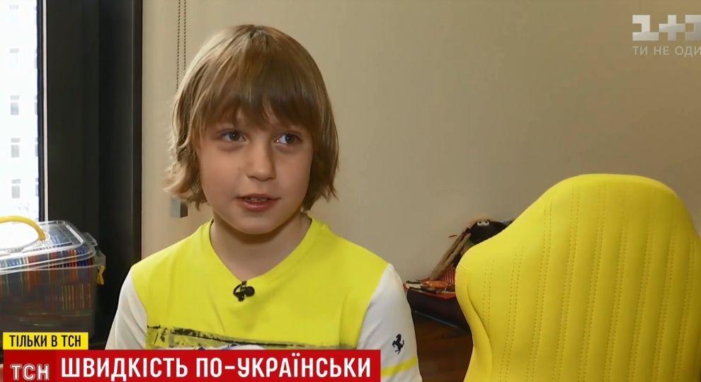 Маленький українець потрапив до команди професійних гонщиків в Іспанії та готовий підкорювати "Формулу-1"