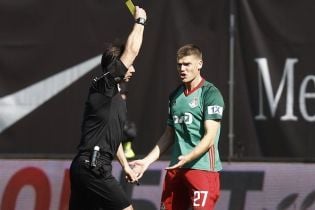 Російський футболіст написав слово "дебіли" на протоколі допінг-контролю