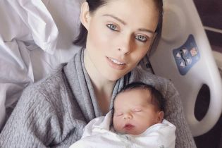 Супермодель Коко Роша родила сына и показала его первое фото