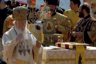 Створення в Україні самостійної церкви. Відповіді на всі головні запитання вірян